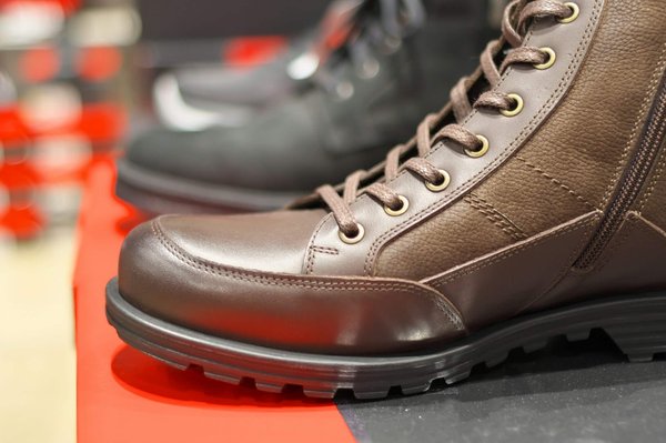 Entretien des chaussures vernies : astuces et conseils