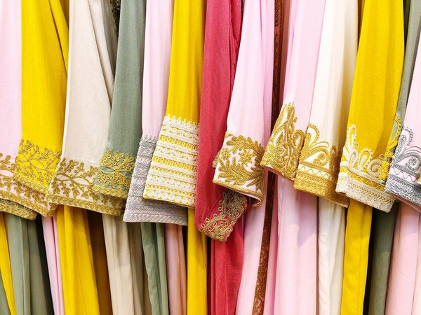 Pourquoi investir dans une abaya ?